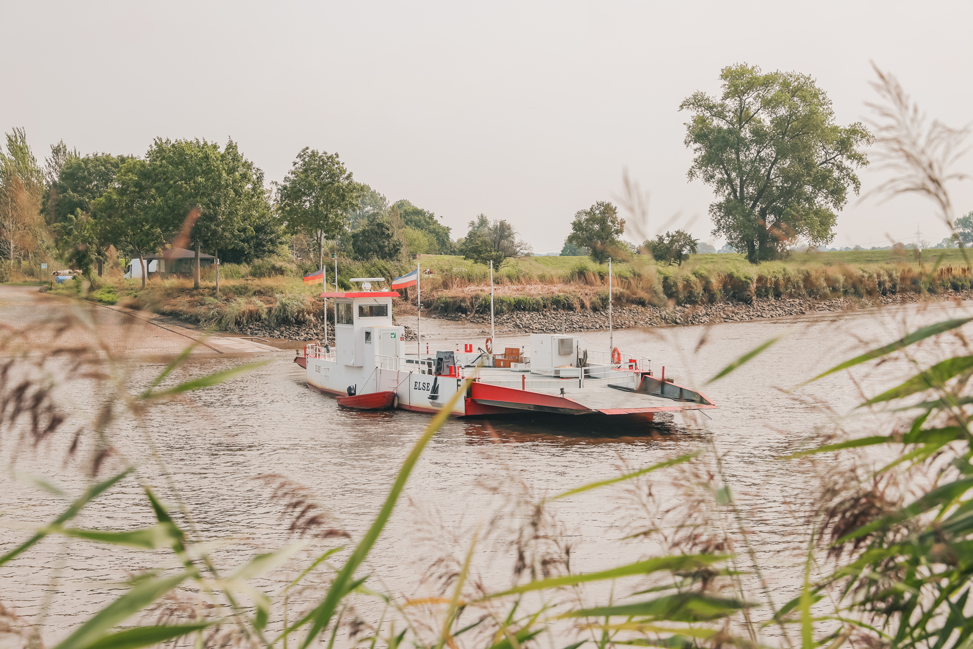 Störfaähre Else bei der Überfahrt